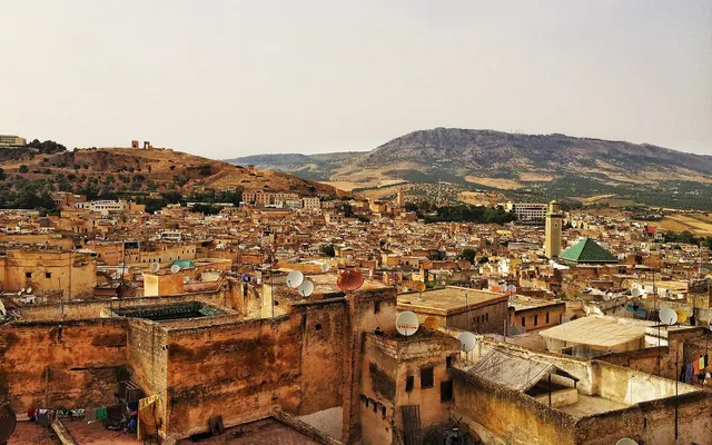 Fès
